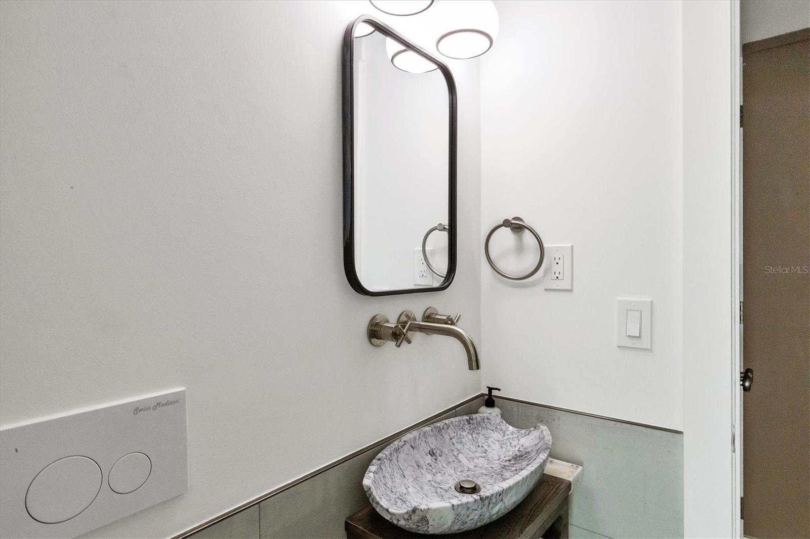 1116 Westway Dr Property Photo 40