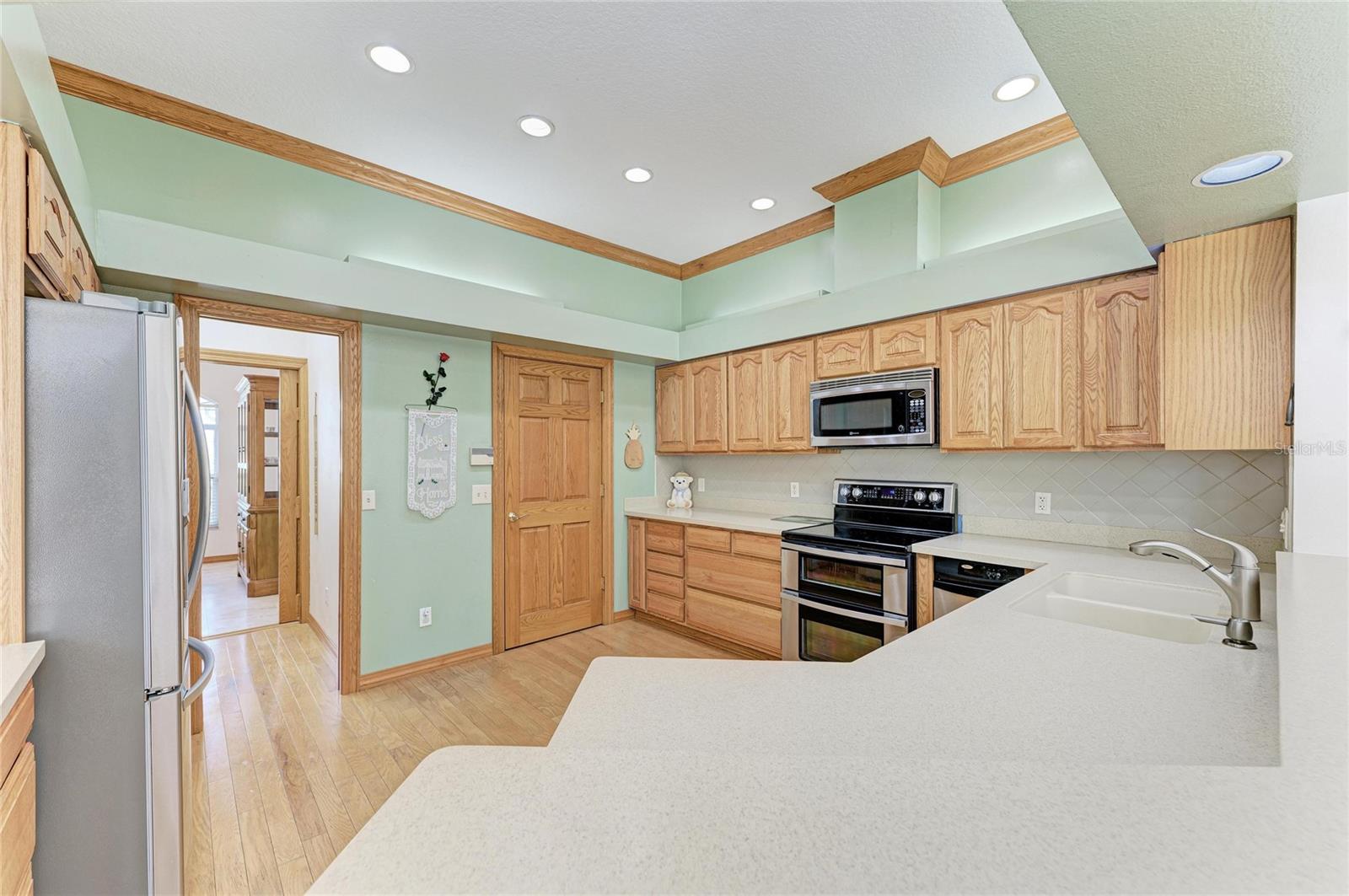 7604 52nd Ter E Property Photo 14