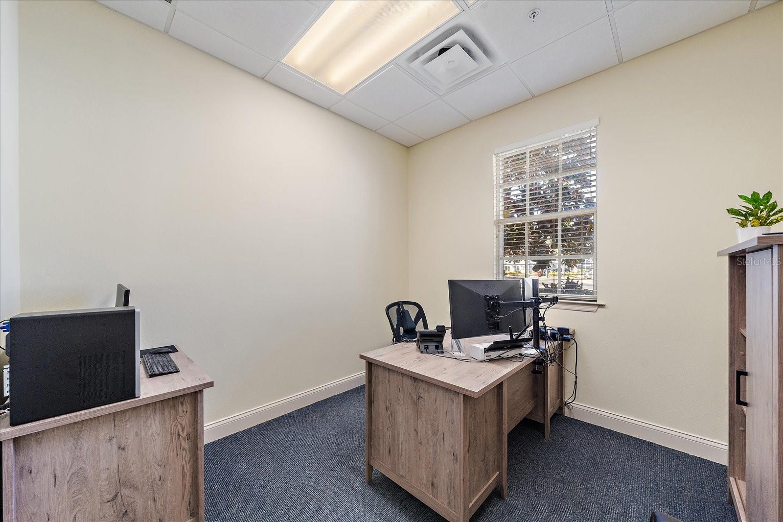 5605 Marquesas Cir #12c Property Photo 16