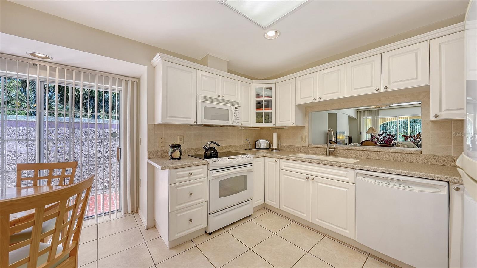 5521 Chanteclaire #21 Property Photo 17