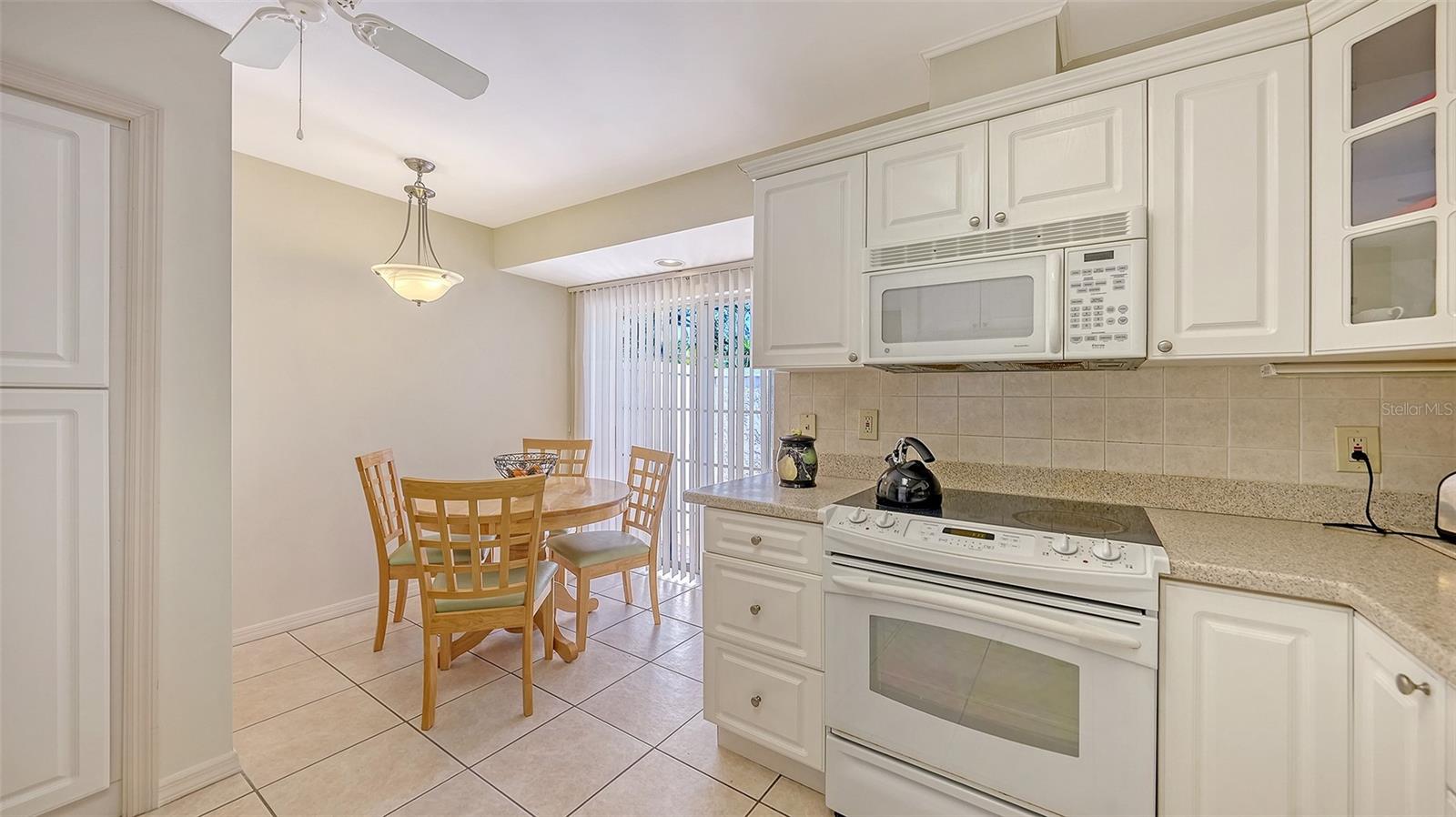 5521 Chanteclaire #21 Property Photo 18