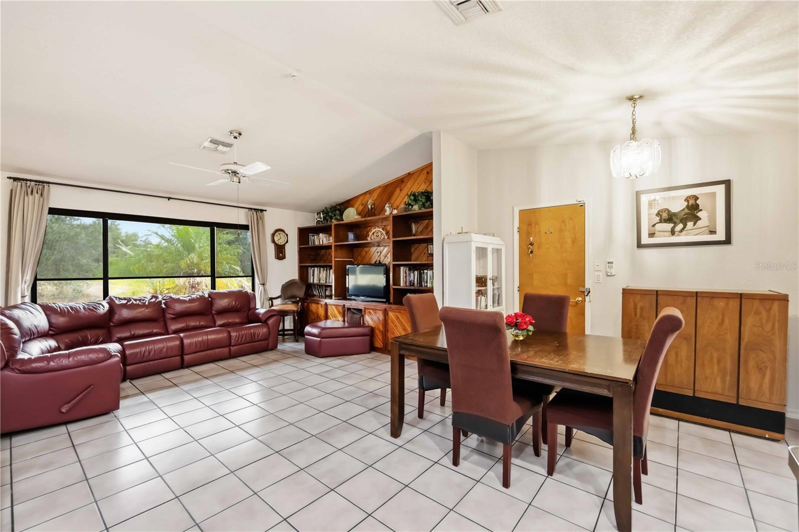 28474 Coco Palm Dr Property Photo 17