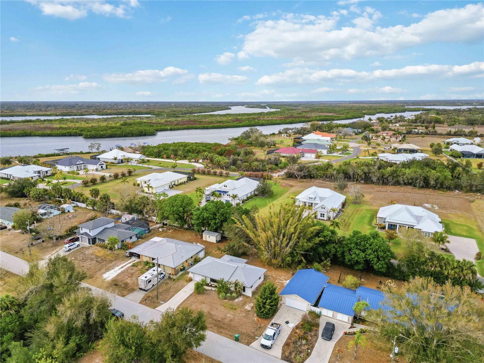 28474 Coco Palm Dr Property Photo 48