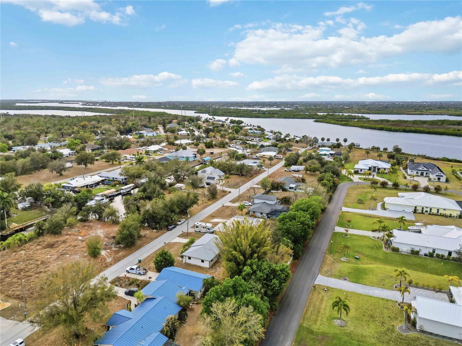 28474 Coco Palm Dr Property Photo 50