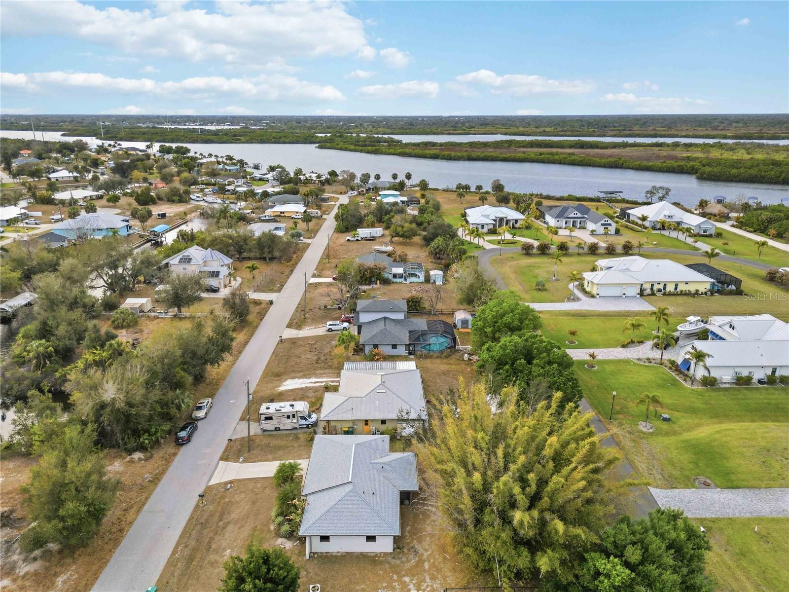 28474 Coco Palm Dr Property Photo 54