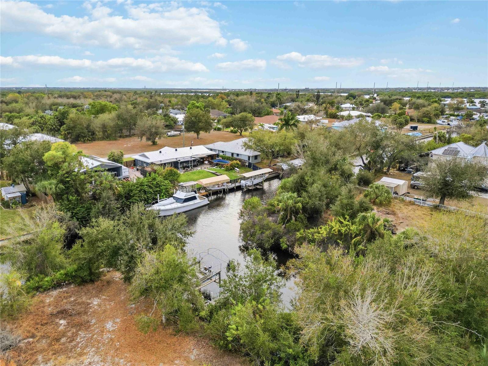 28474 Coco Palm Dr Property Photo 56