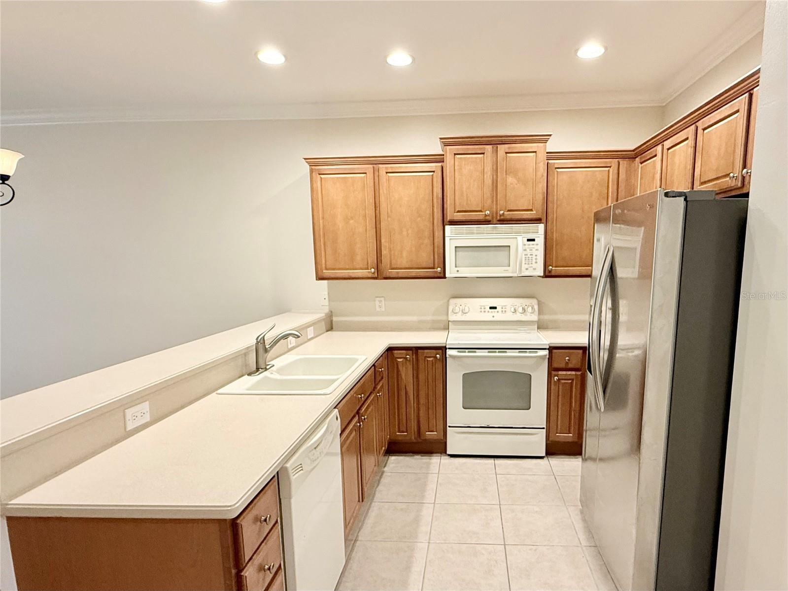 11479 52nd Ct E Property Photo 7