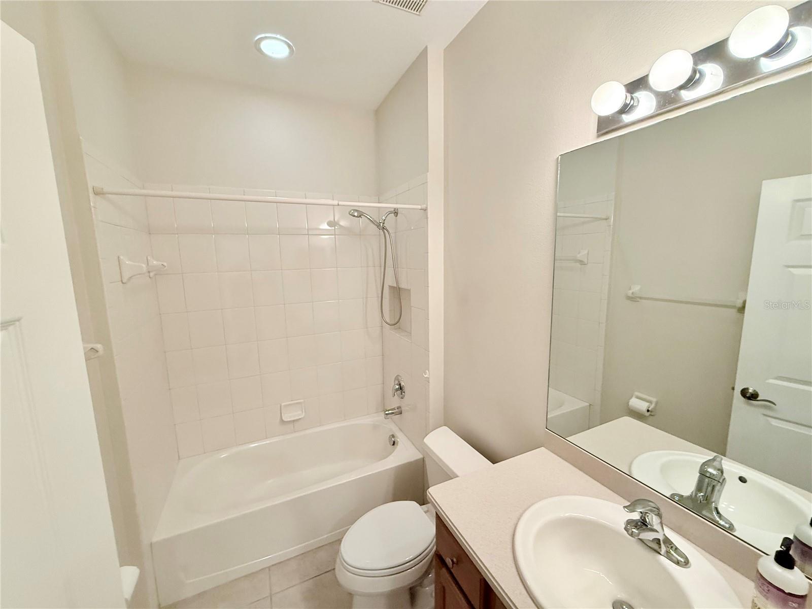 11479 52nd Ct E Property Photo 20