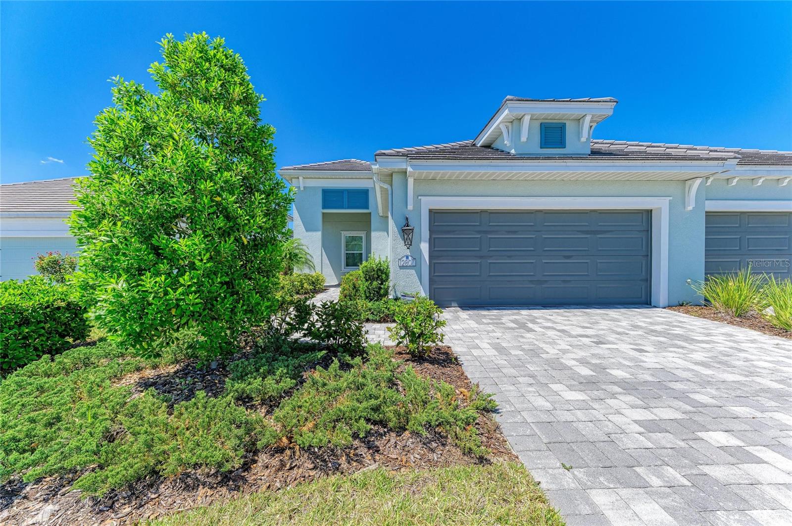 12807 Seasong Ter Property Photo 2