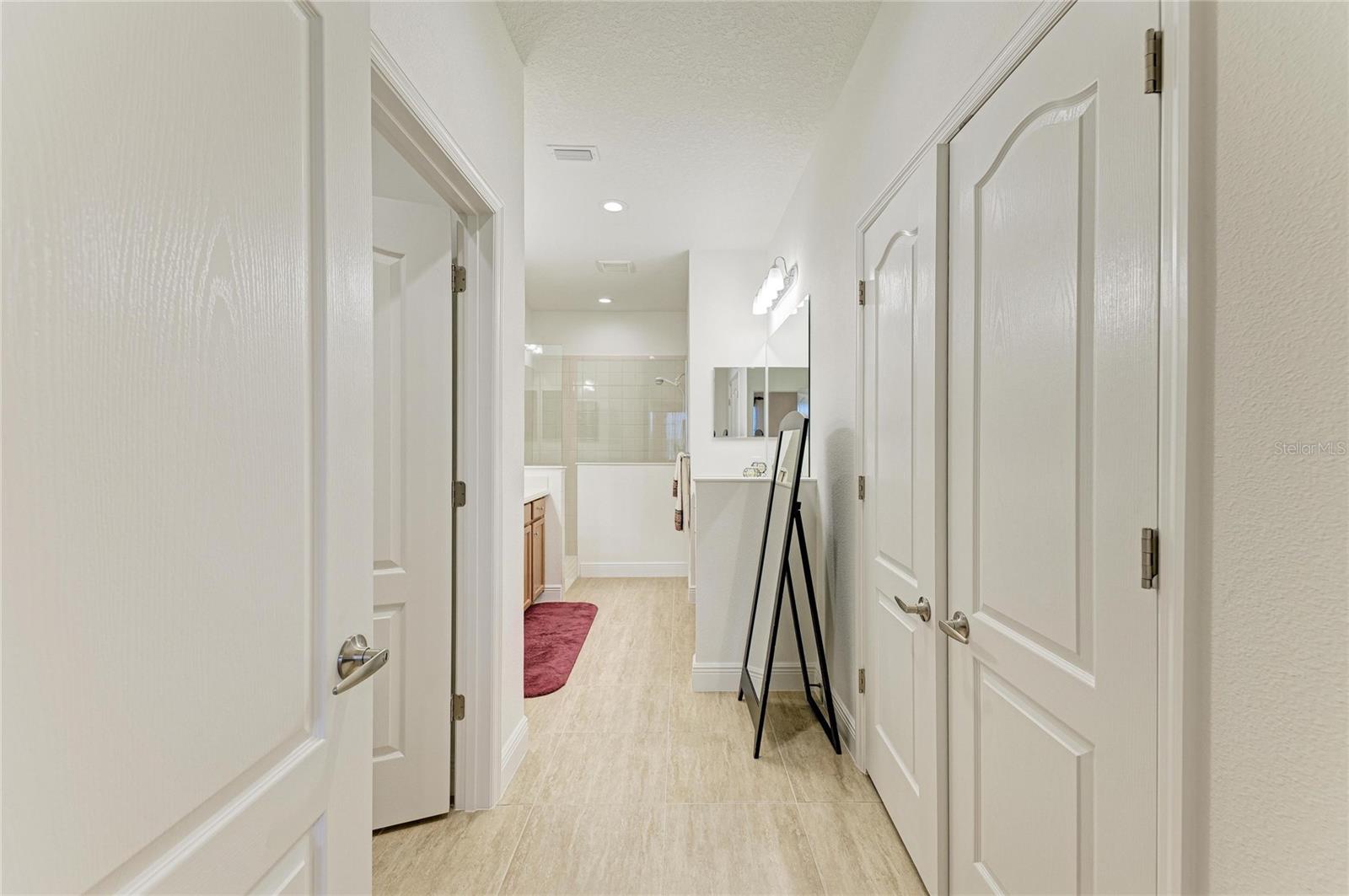 12807 Seasong Ter Property Photo 27