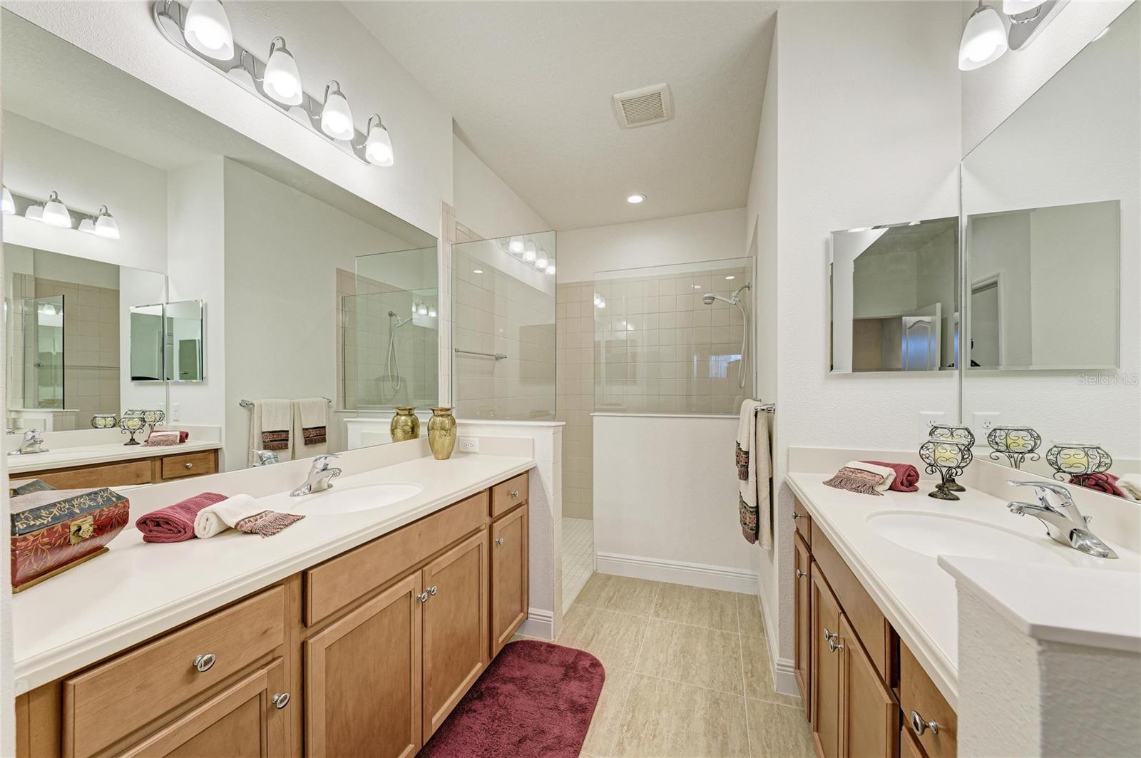 12807 Seasong Ter Property Photo 30
