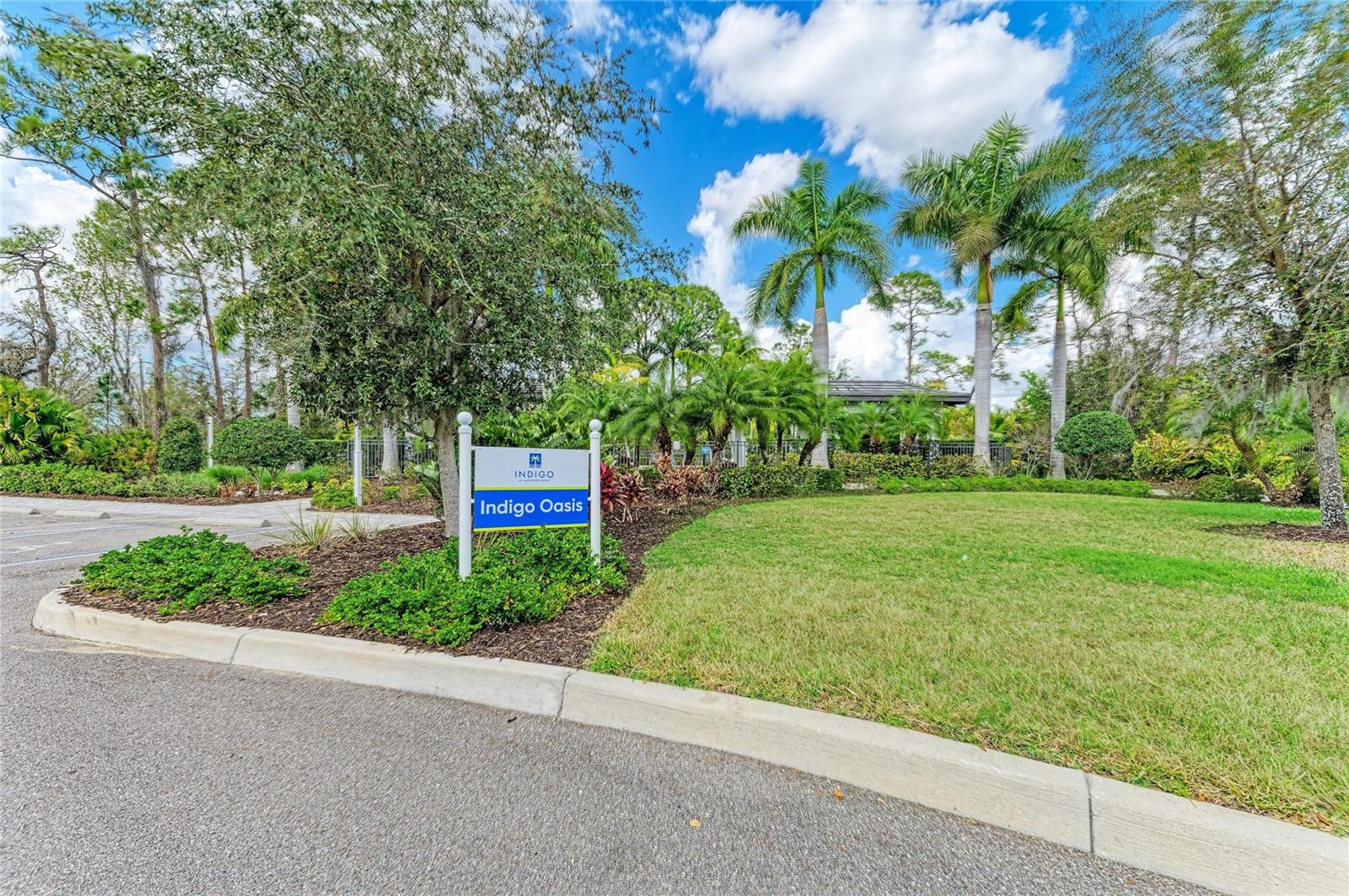 12807 Seasong Ter Property Photo 63