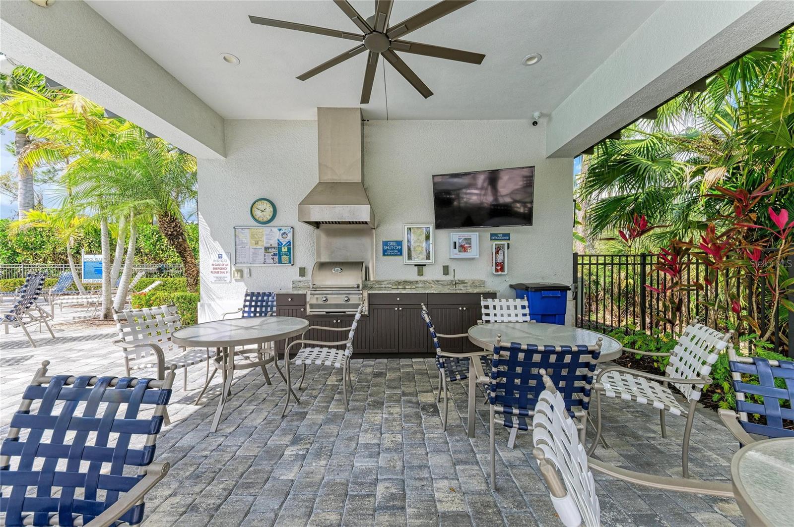 12807 Seasong Ter Property Photo 64