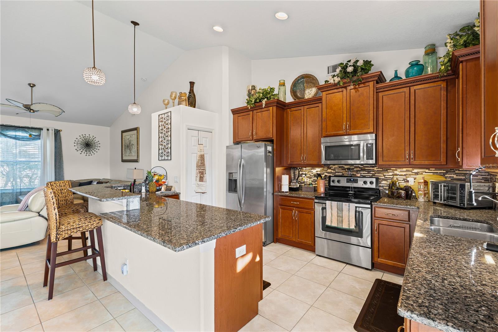 12807 24th Street Cir E Property Photo 7