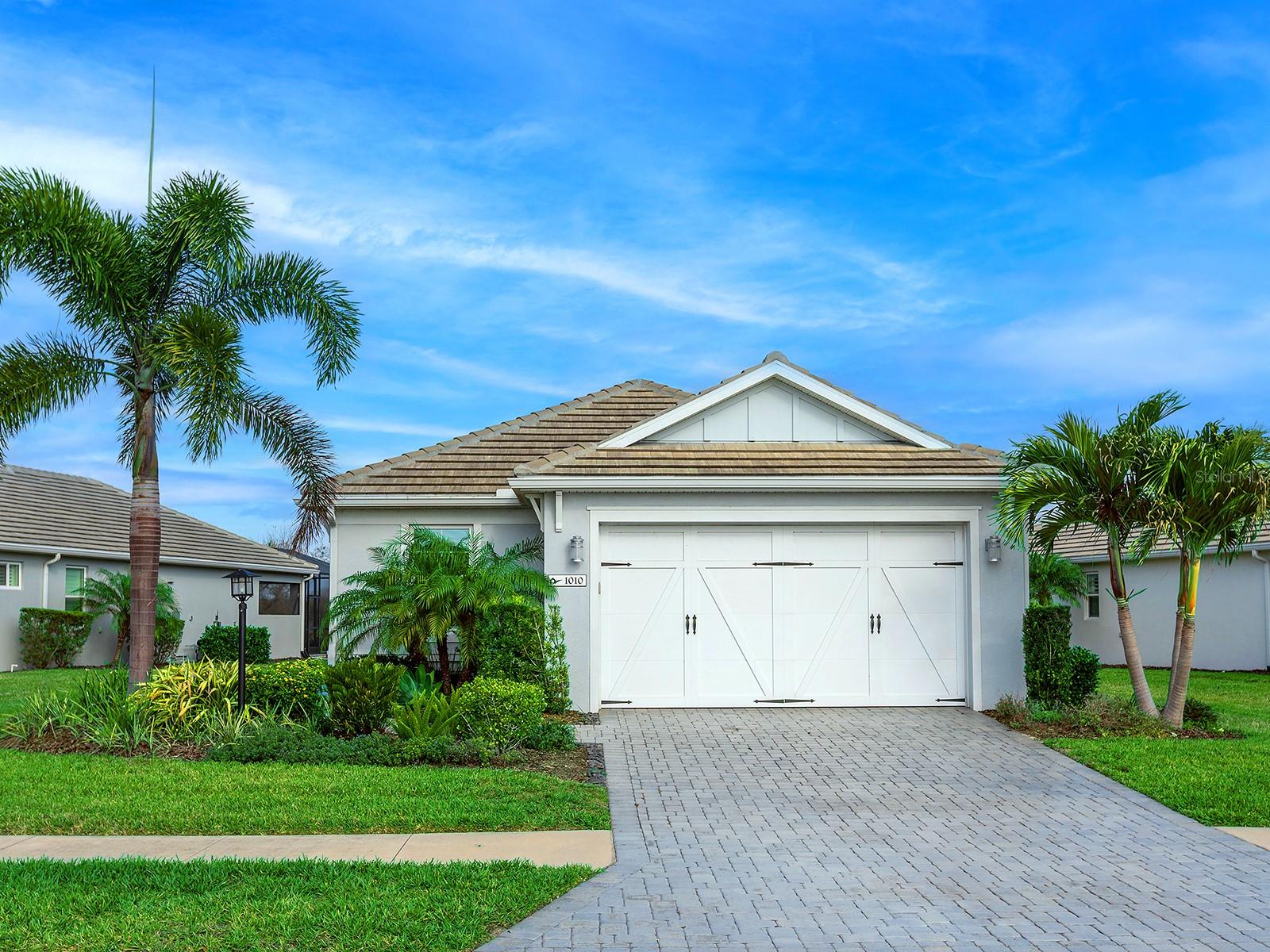 1010 Crosswind Ave Property Photo 1