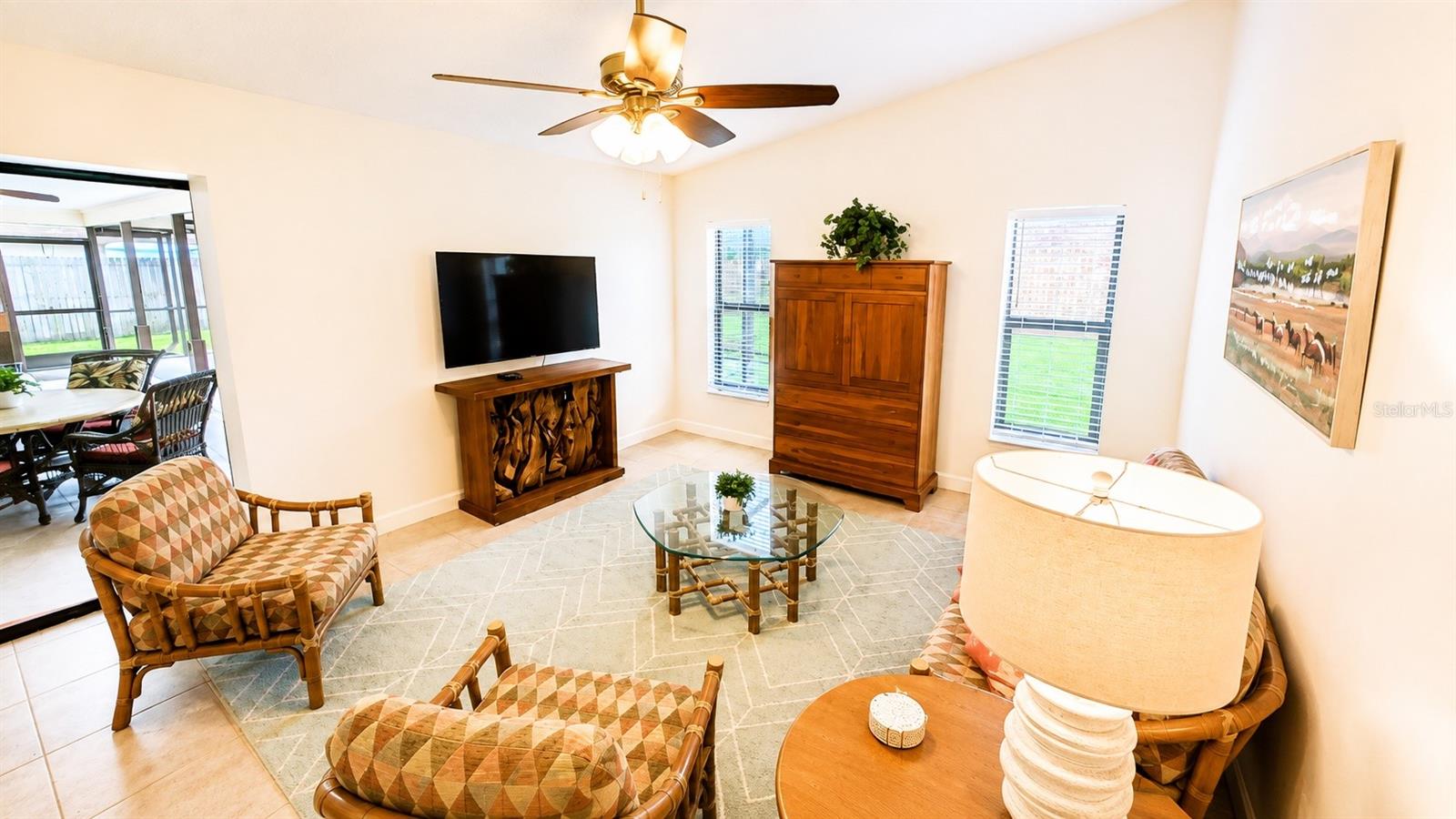 1526 Georgetowne Ln Property Photo 10