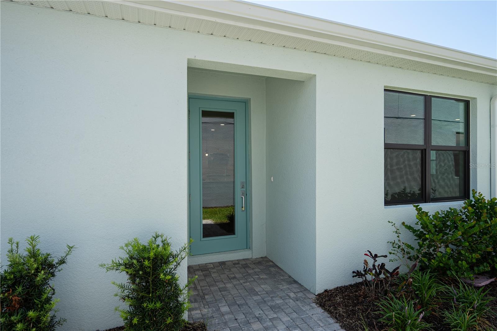 5854 Windbreak Ct Property Photo 3