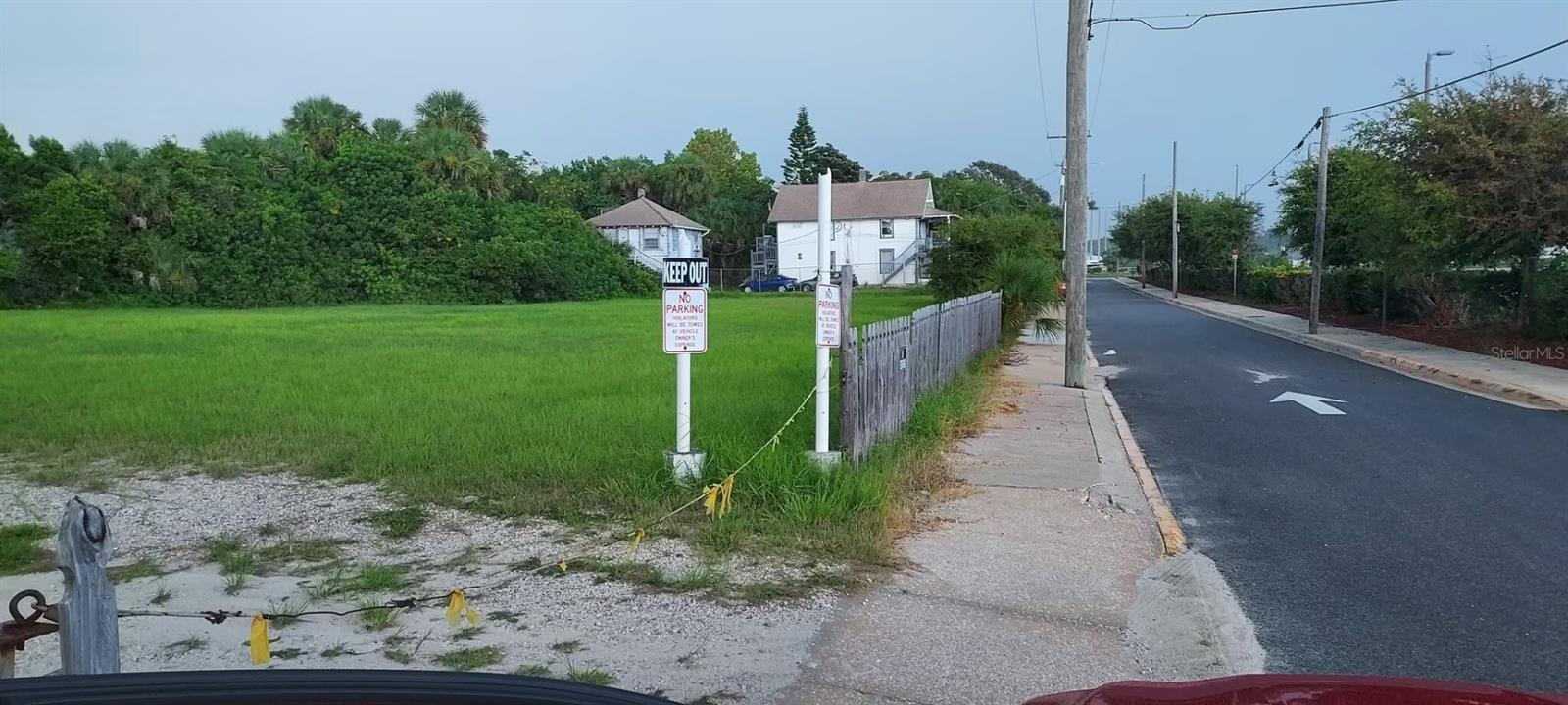 11 N Hollywood Ave Property Photo 3