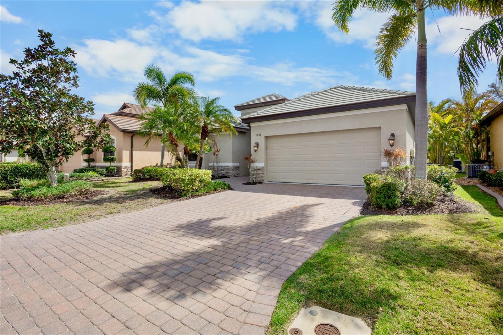 7608 Rio Bella Property Photo 1
