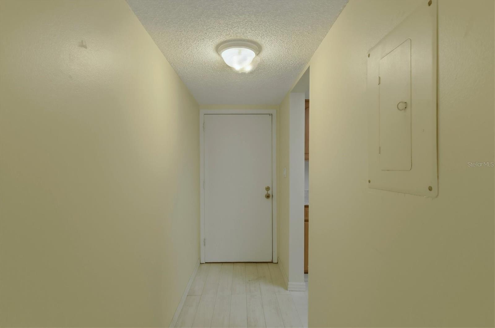 4143 Heron Way #207 Bldg E Property Photo 6