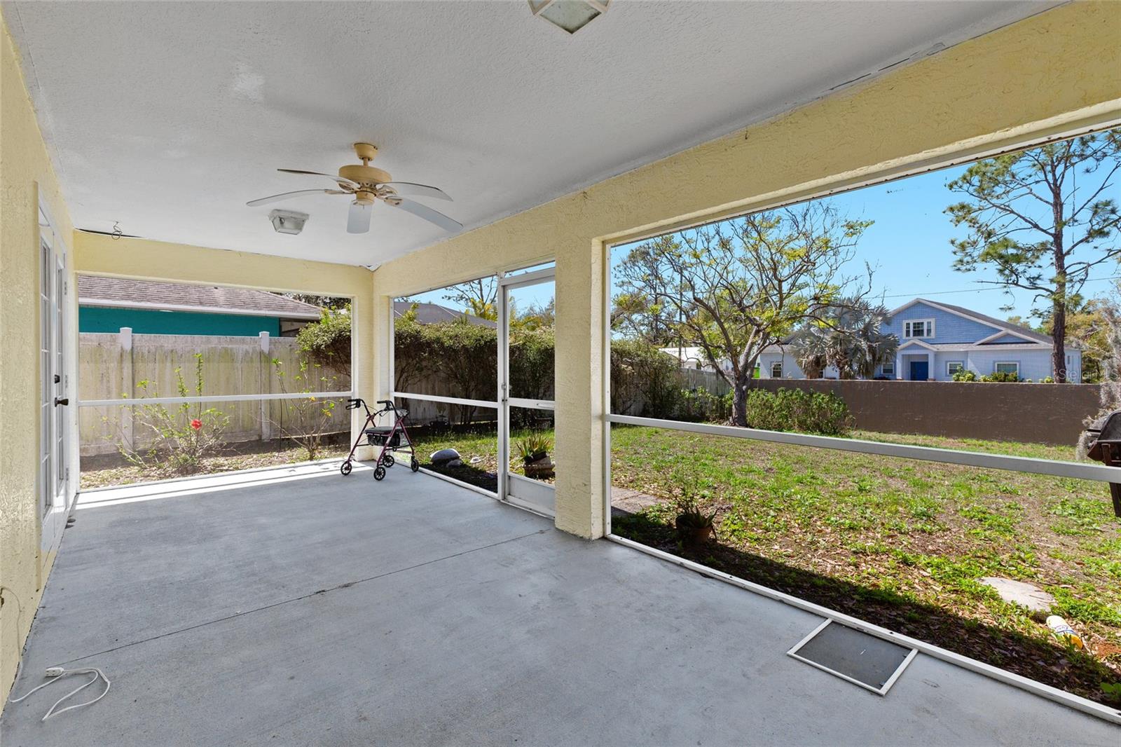 6524 67th Court E. Property Photo 16