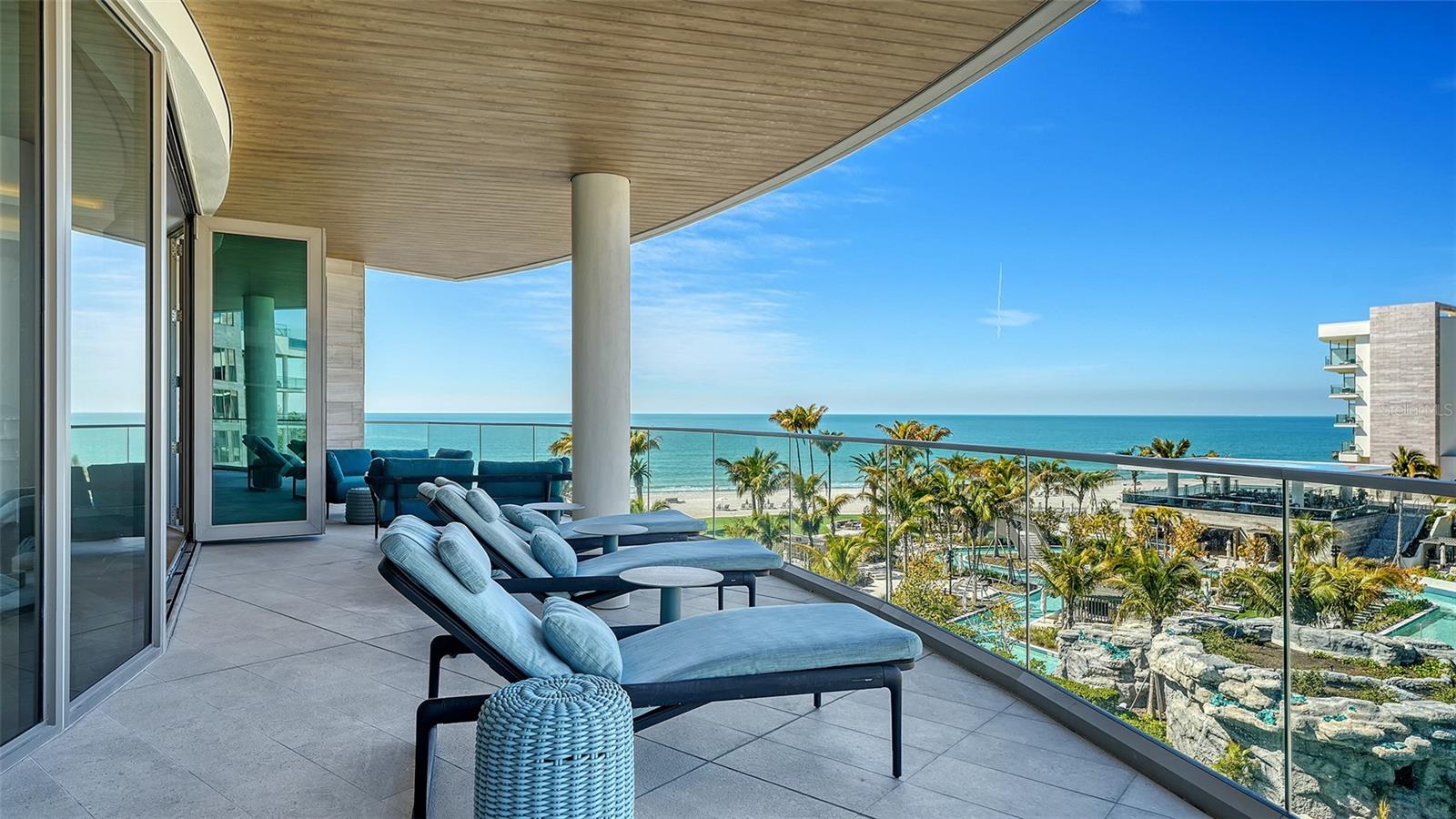 1561 Gulf Of Mexico Dr #404 Property Photo 10