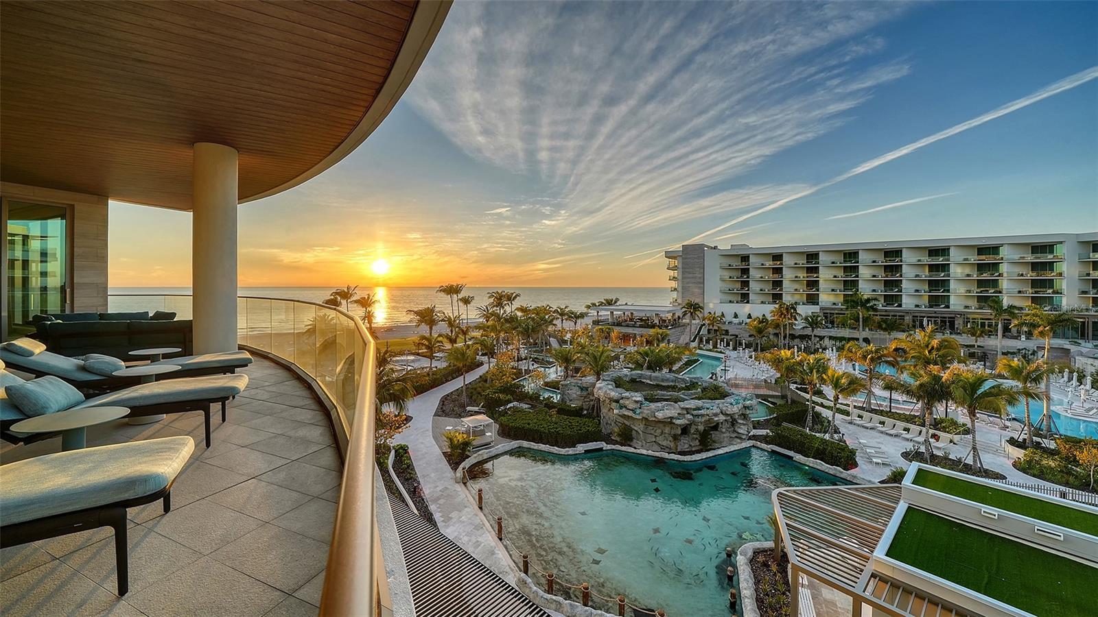 1561 Gulf Of Mexico Dr #404 Property Photo 11