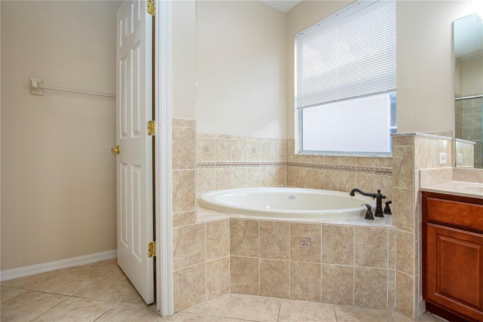 18048 Java Isle Dr Property Photo 43