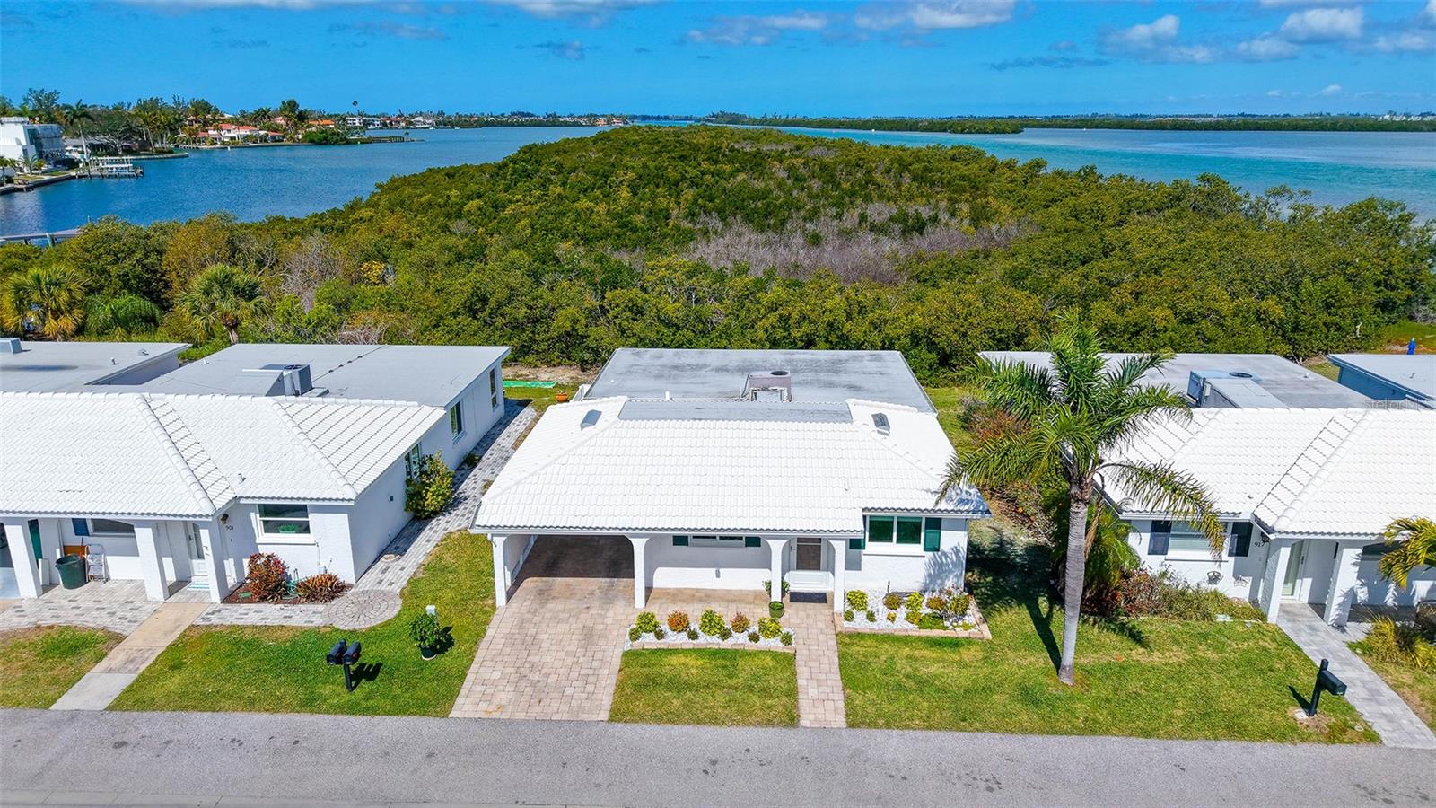 A4684728 Property Photo 1