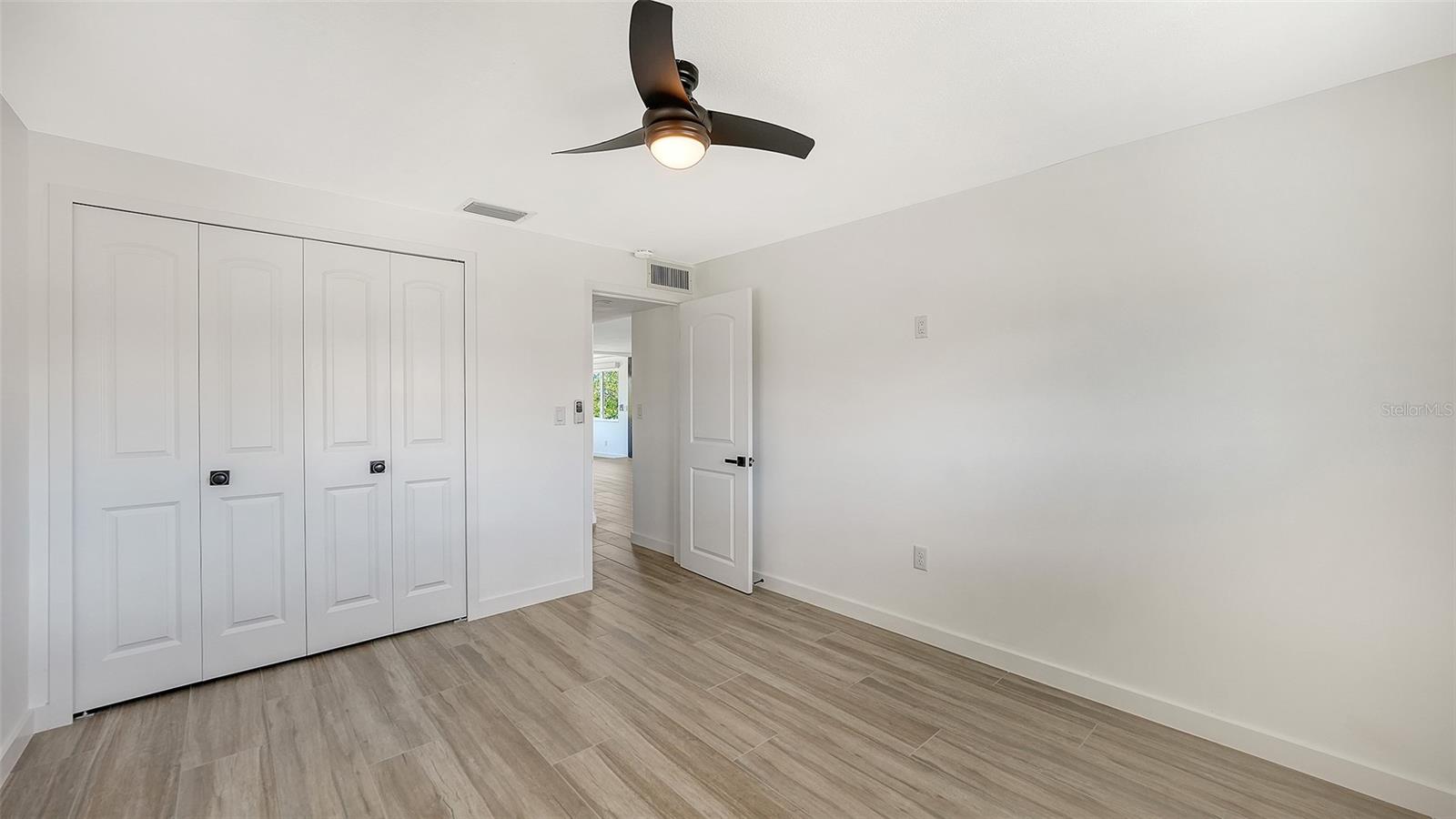 A4684728 Property Photo 28
