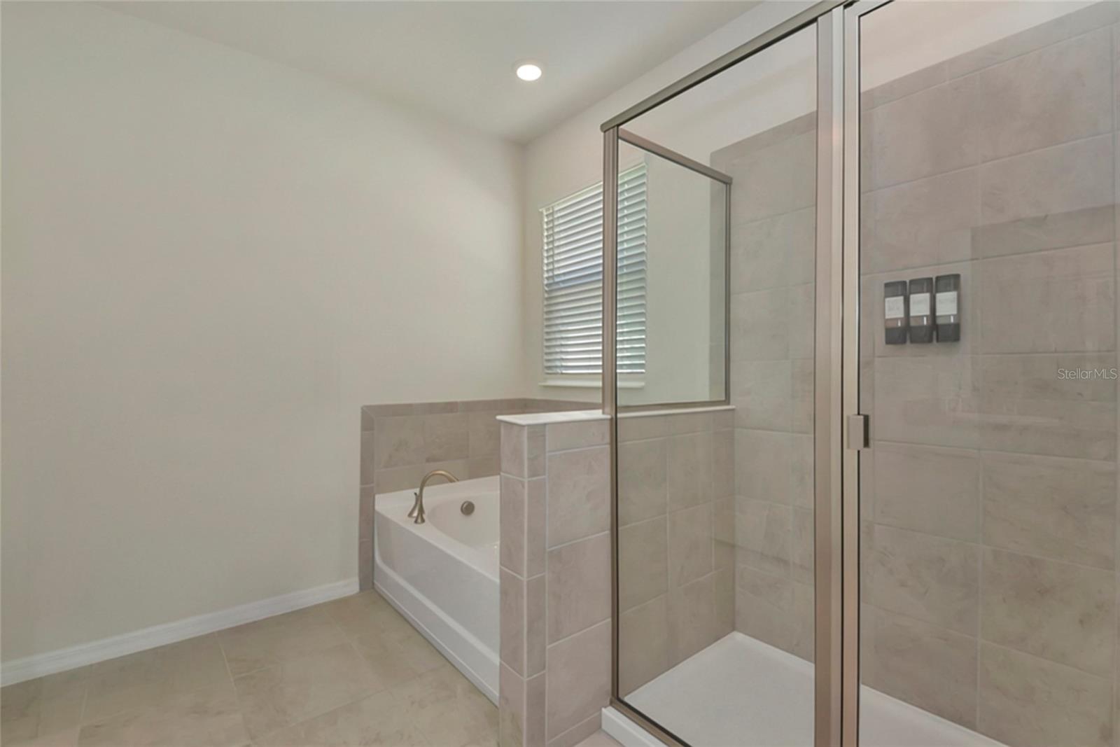 627 160th St E Property Photo 21