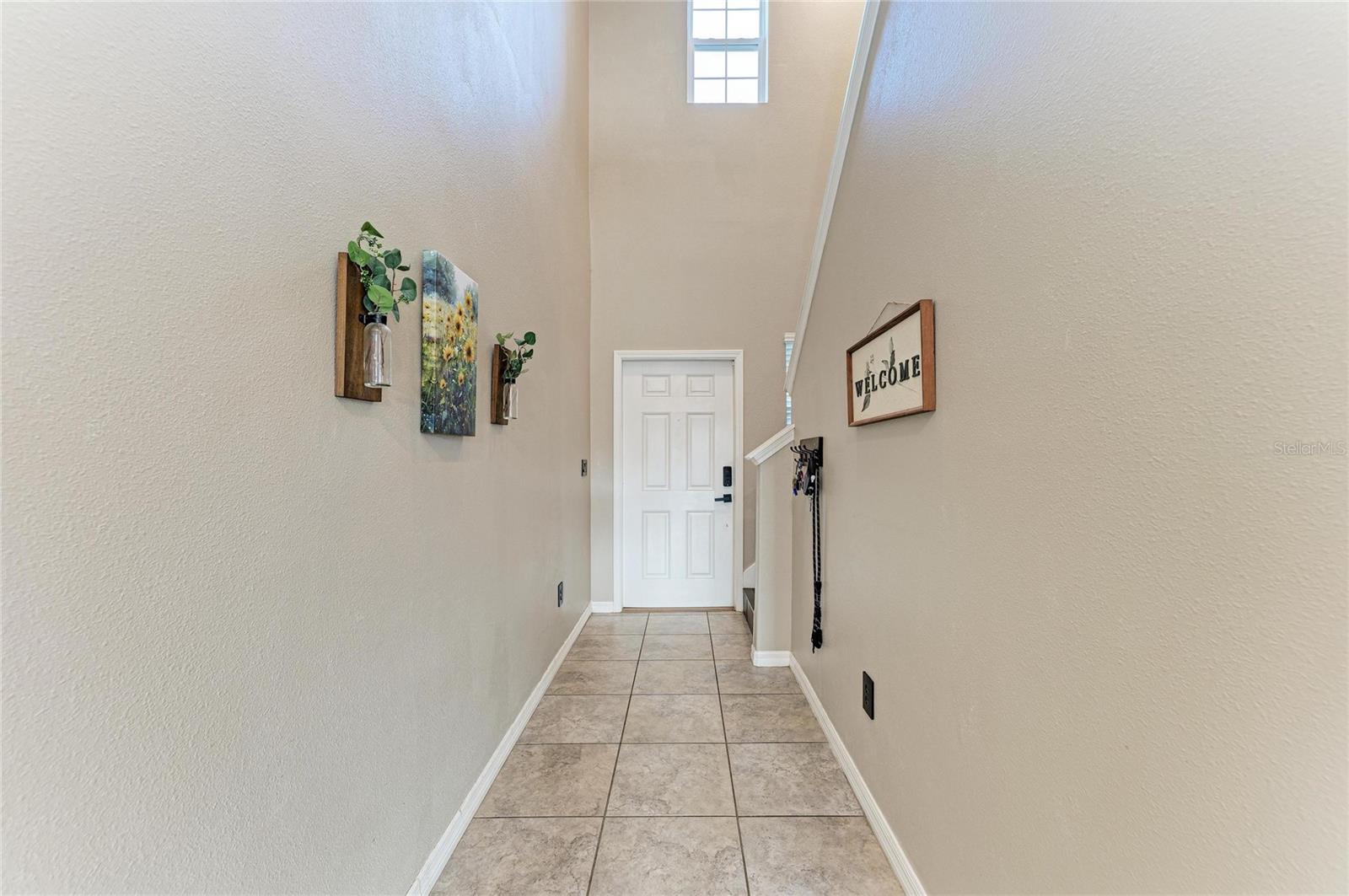 17112 Yellow Pine St Property Photo 7