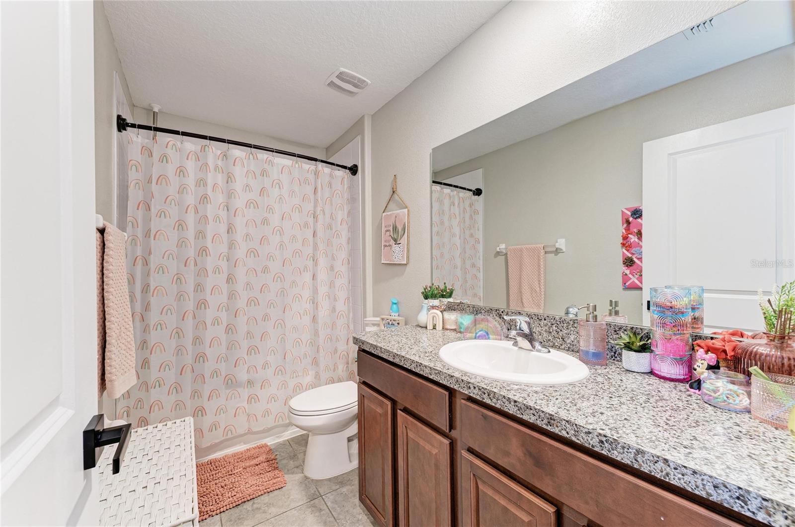 17112 Yellow Pine St Property Photo 32