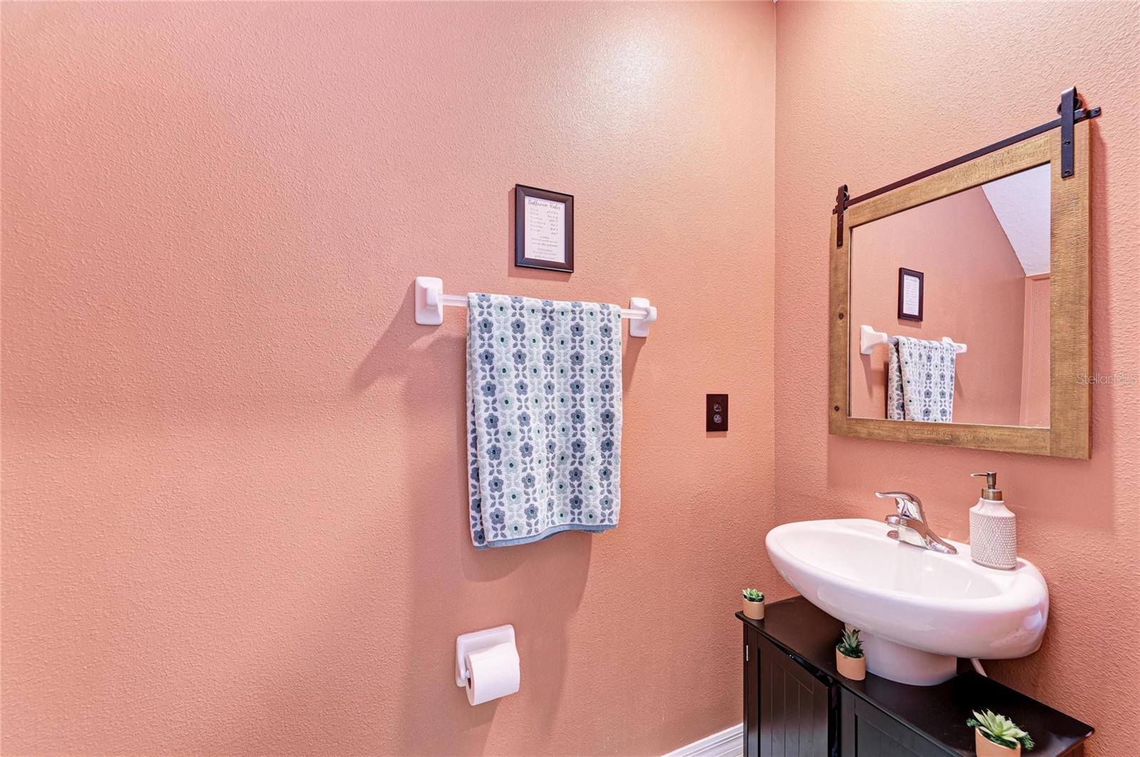 17112 Yellow Pine St Property Photo 35