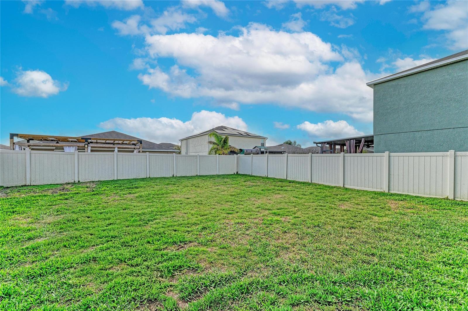 17112 Yellow Pine St Property Photo 39