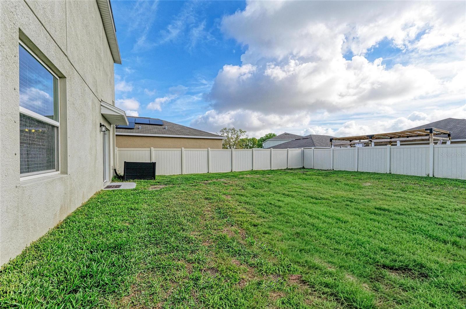 17112 Yellow Pine St Property Photo 40