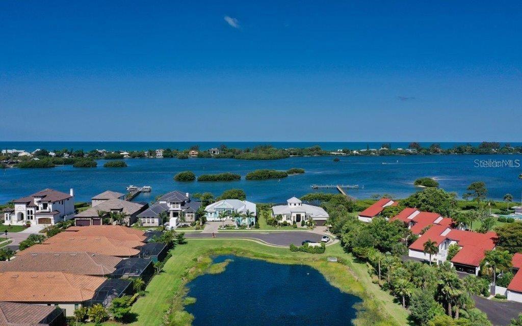 14401 Masthead Dr Property Photo 4
