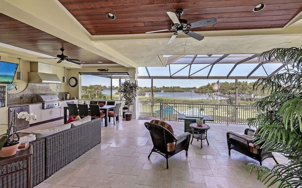 14401 Masthead Dr Property Photo 13