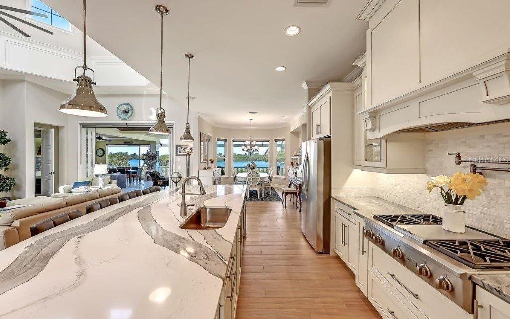 14401 Masthead Dr Property Photo 21