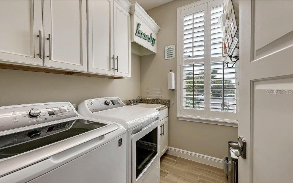14401 Masthead Dr Property Photo 47