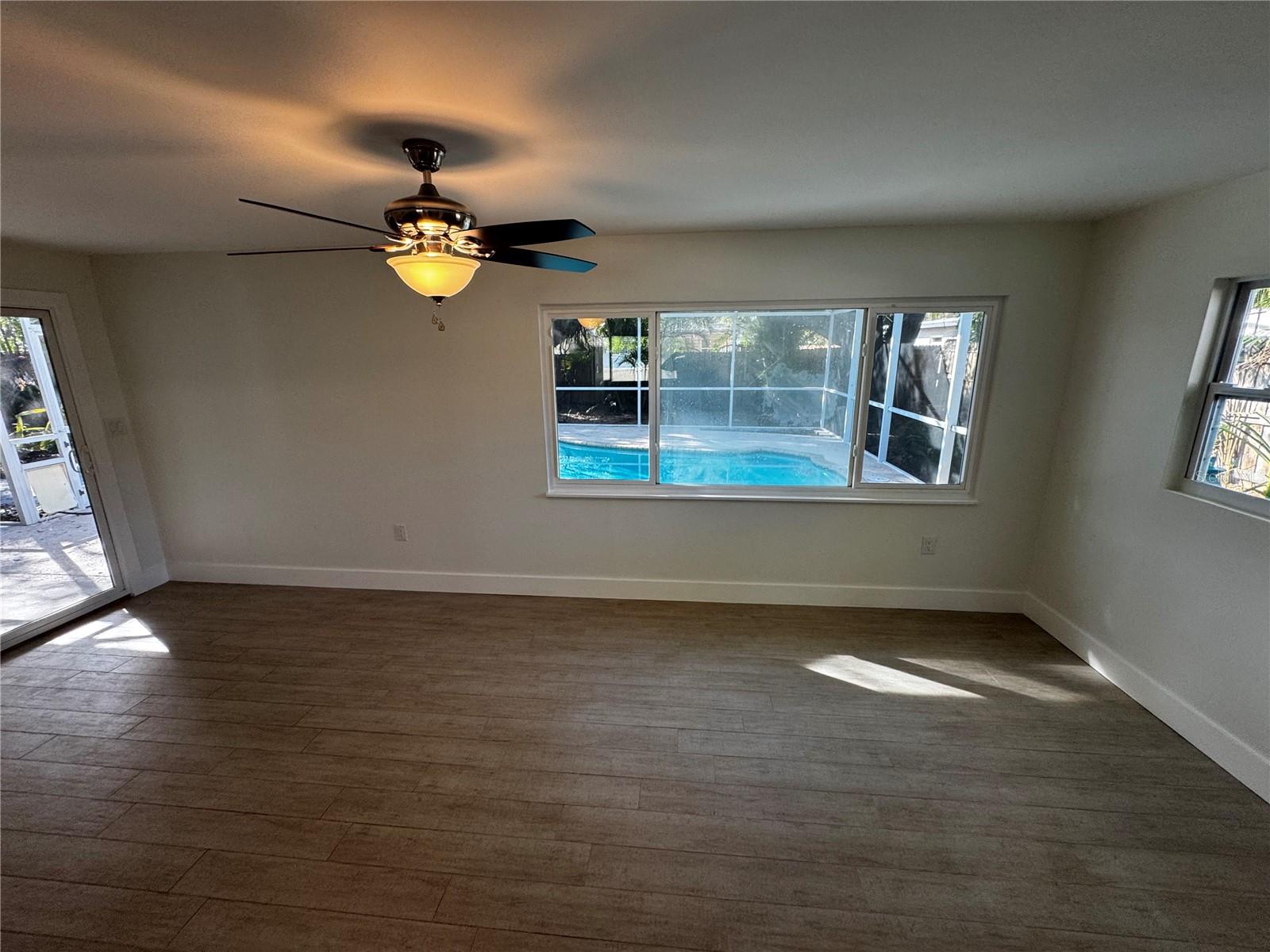3182 Hatton St Property Photo 13