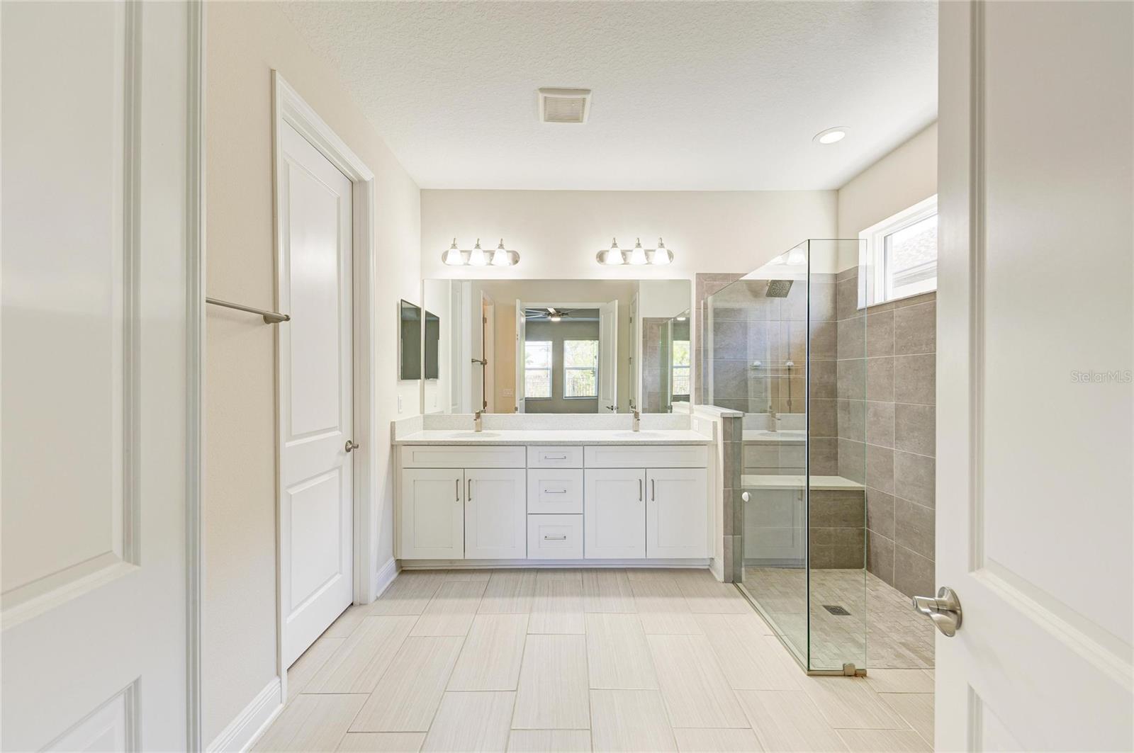 1008 Fernleaf Run Property Photo 27