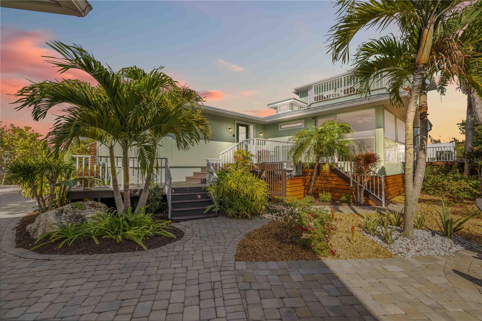 7885 Manasota Key Rd Property Photo 2