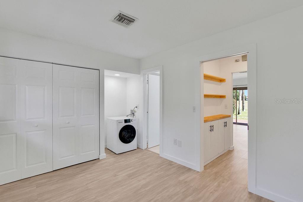 3507 Longmeadow #4 Property Photo 10