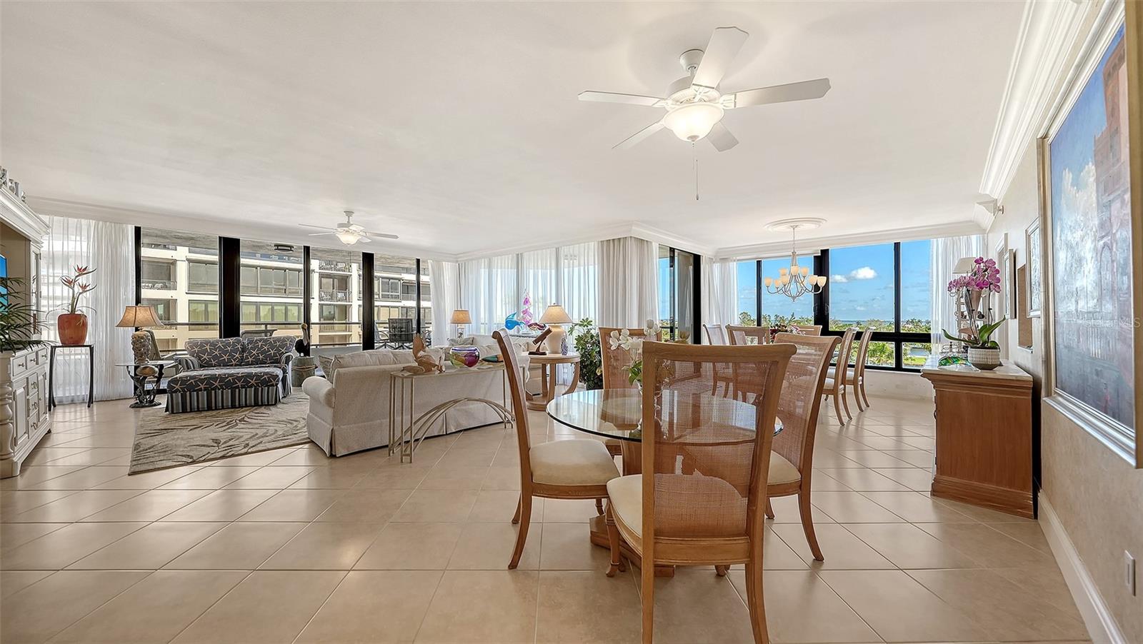 535 Sanctuary Dr #a401 Property Photo 5