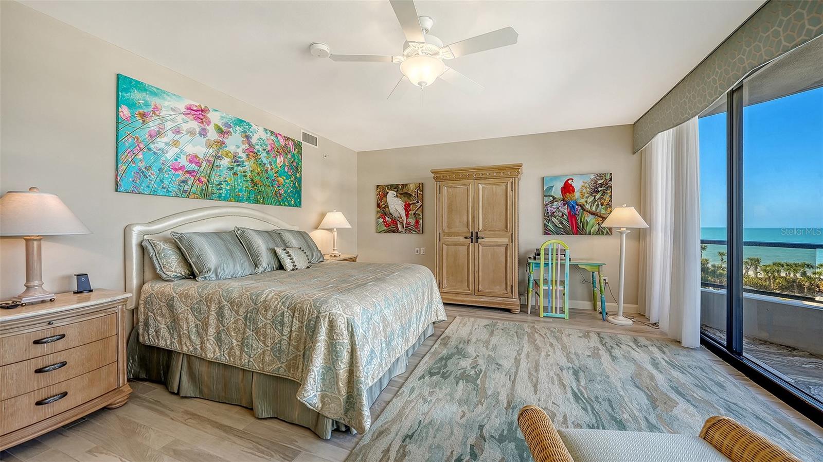 535 Sanctuary Dr #a401 Property Photo 31