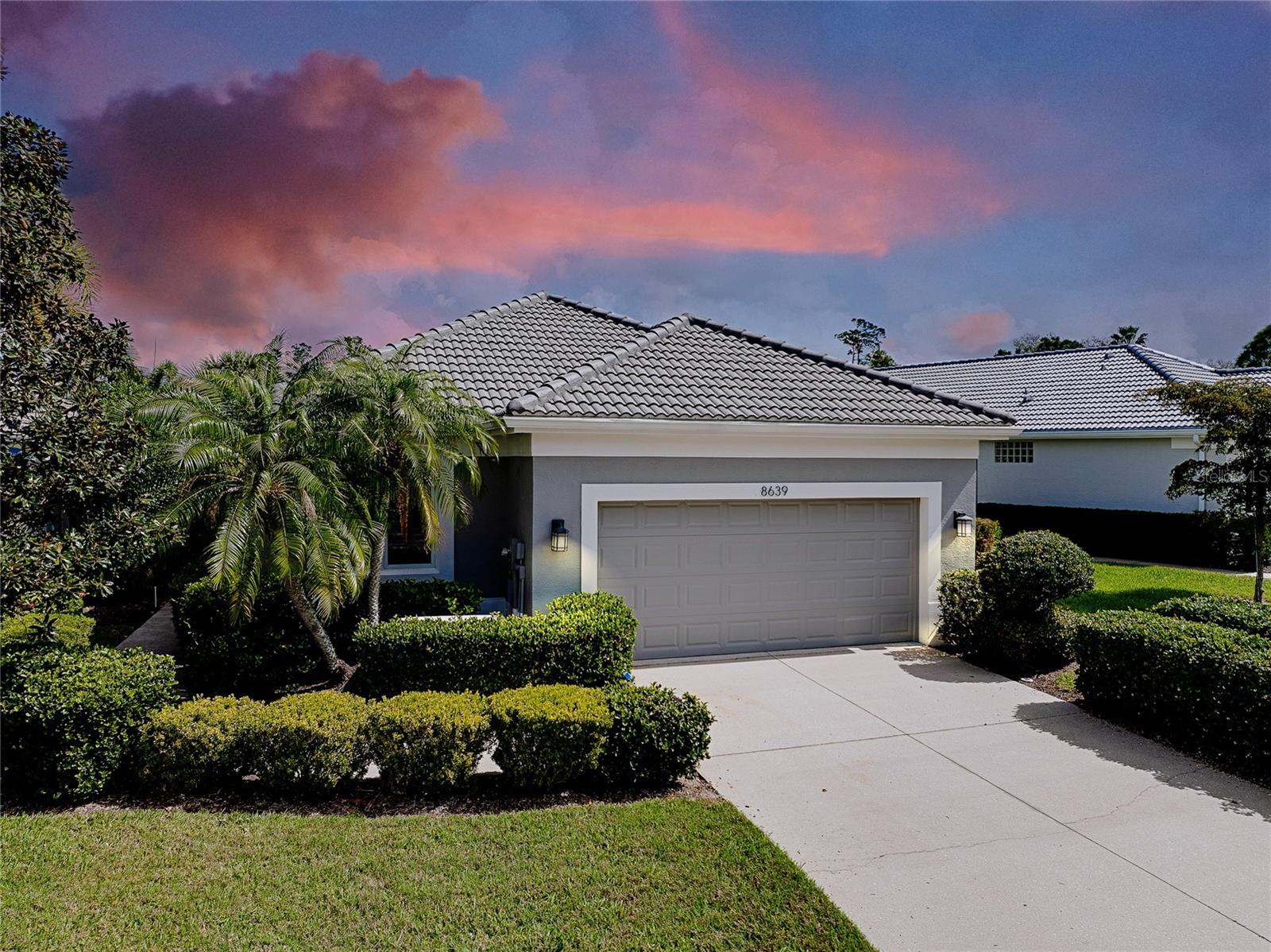 8639 54TH AVENUE CIR E Property Photo 1