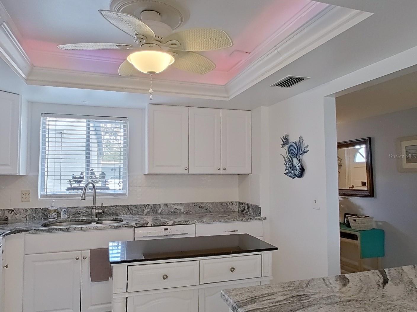 1845 Vera Pl #29 Property Photo 19