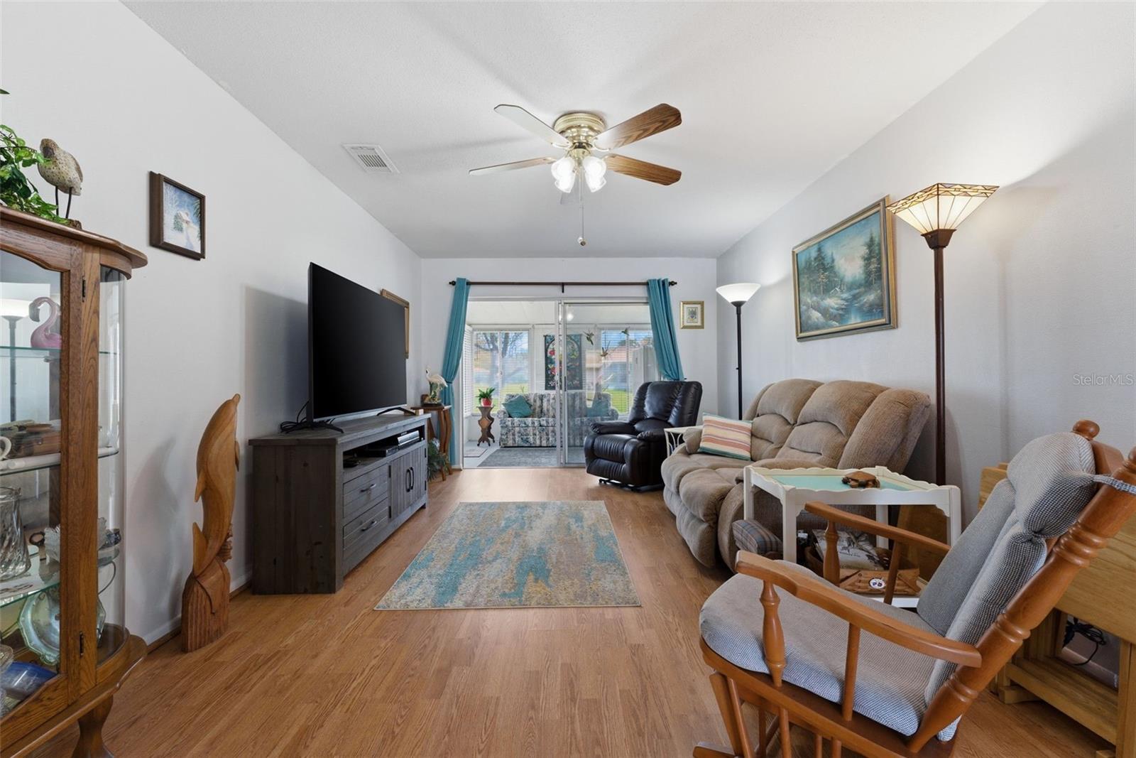 5061 Live Oak Circle Property Photo 12