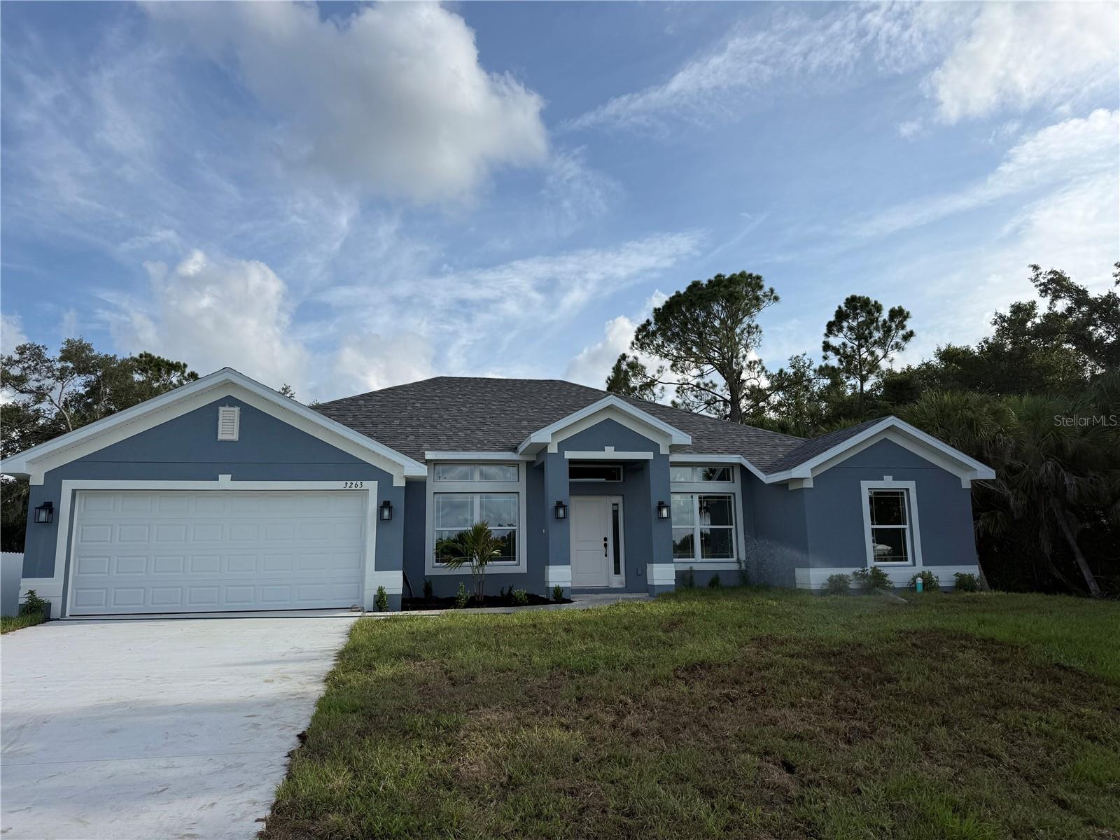 3263 Vickers Ln Property Photo 1